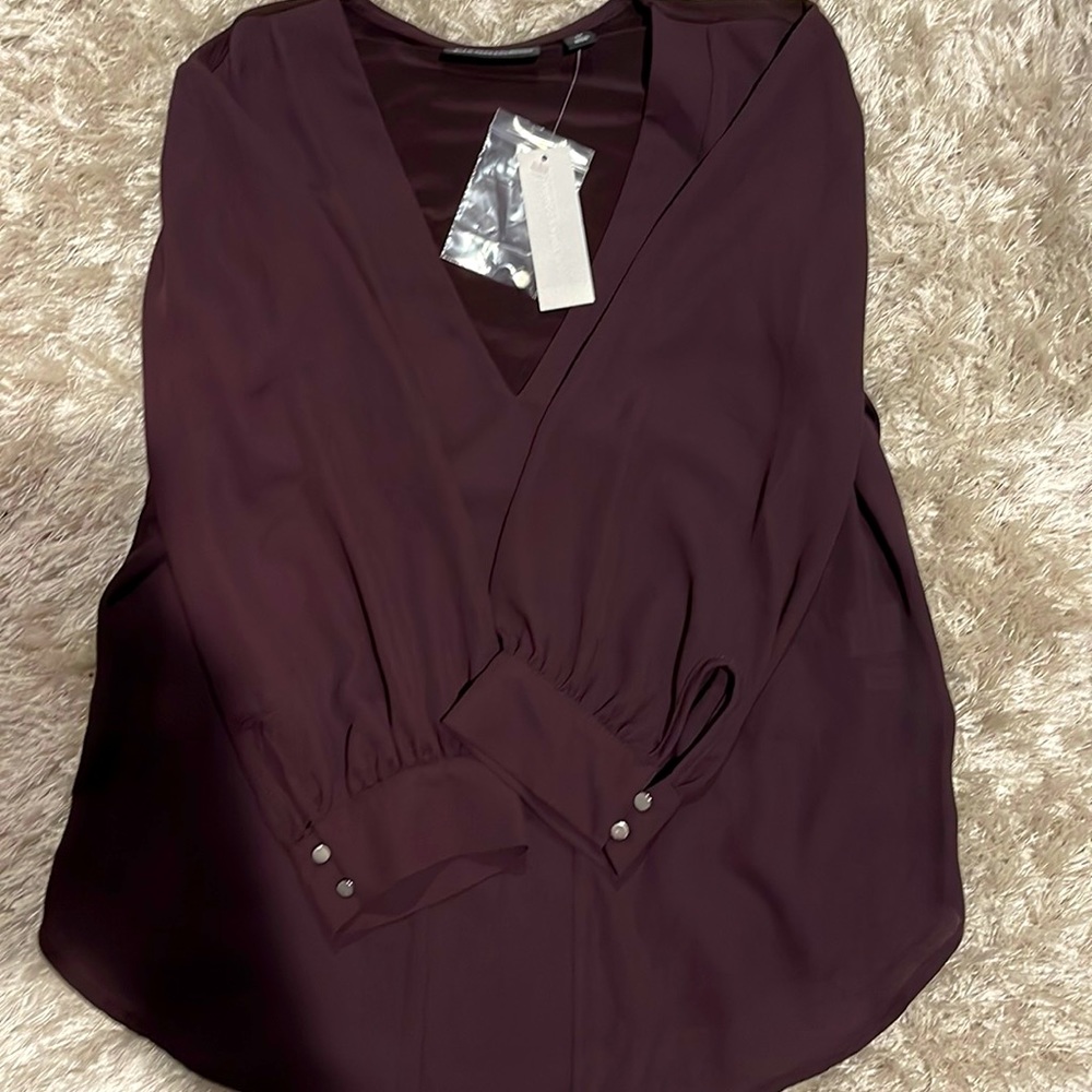 7 Avenue design studio, NEW YORK & COMPANY flare elbowsleeve blouse. Great deal